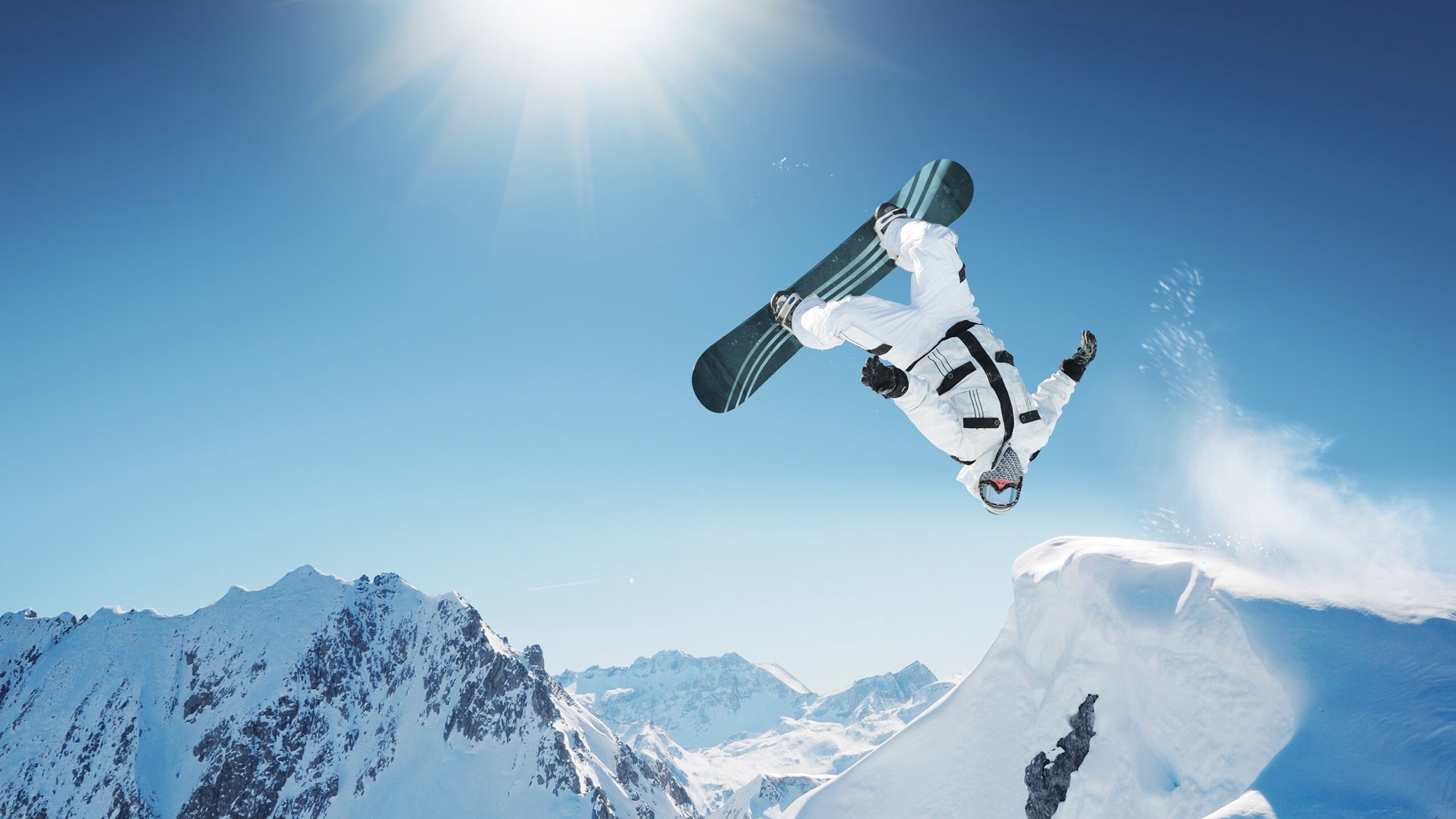 体育新闻中心记者实地探访,体育新闻专题报道